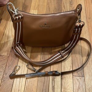 Kate Spade ♠️Rosie Crossbody Warm Gingerbread color
